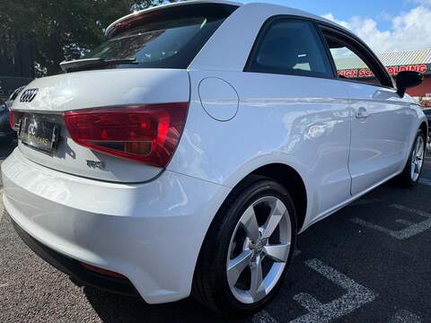 Audi A1 1.0 TFSI Sport Hatchback 3dr Petrol Manual Euro 6 (s/s) (95 ps) - U267