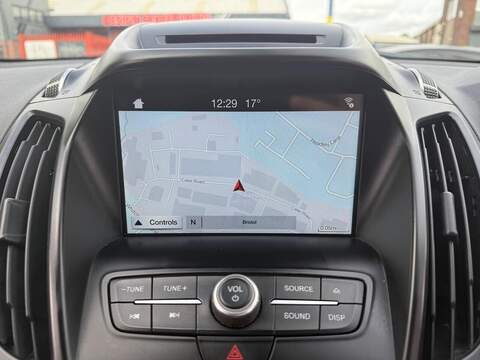 Ford Kuga 2.0 TDCi EcoBlue ST-Line SUV 5dr Diesel Manual Euro 6 (s/s) (150 ps) - U273