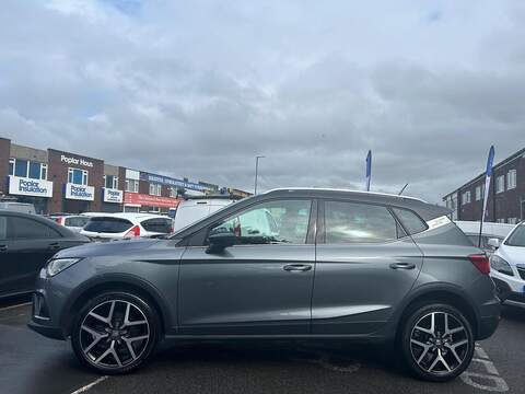 SEAT Arona 1.5 TSI EVO FR Sport SUV 5dr Petrol Manual Euro 6 (s/s) (150 ps) - U276