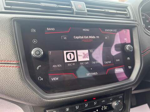 SEAT Arona 1.5 TSI EVO FR Sport SUV 5dr Petrol Manual Euro 6 (s/s) (150 ps) - U276