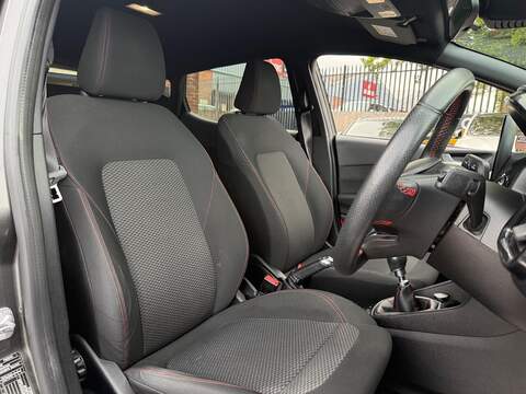Ford Fiesta 1.0T EcoBoost ST-Line Euro 6 (s/s) 5dr - U279