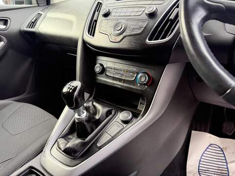 Ford Focus Focus 1.5 TDCi Zetec Euro 6 (s/s) 5dr - U28