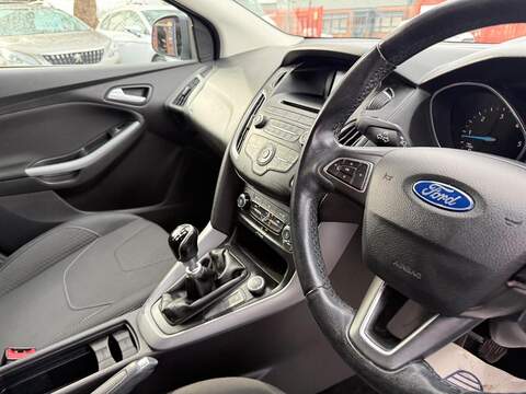 Ford Focus Focus 1.5 TDCi Zetec Euro 6 (s/s) 5dr - U28