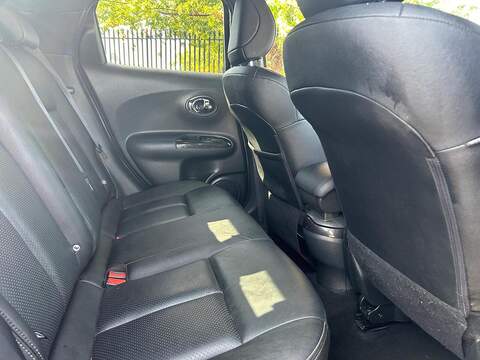 Nissan Juke 1.6 Tekna SUV 5dr Petrol Manual Euro 6 (112 ps) - U282