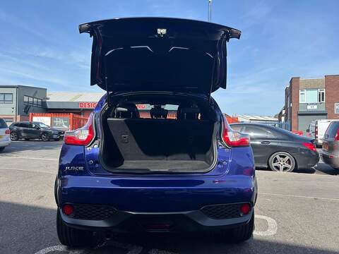 Nissan Juke 1.6 Tekna SUV 5dr Petrol Manual Euro 6 (112 ps) - U282