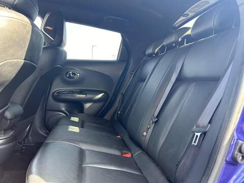 Nissan Juke 1.6 Tekna SUV 5dr Petrol Manual Euro 6 (112 ps) - U282