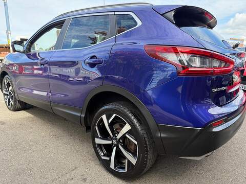 Nissan Qashqai 1.5 dCi Tekna SUV 5dr Diesel Manual Euro 6 (s/s) (110 ps) - U285