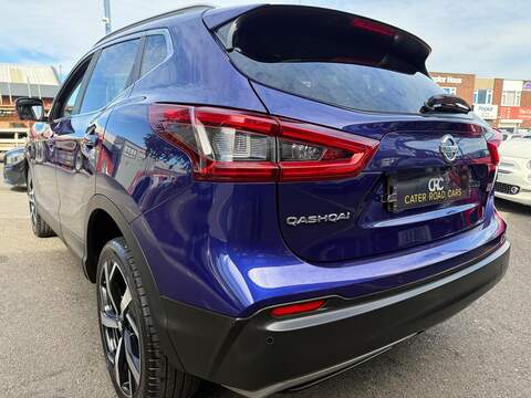 Nissan Qashqai 1.5 dCi Tekna SUV 5dr Diesel Manual Euro 6 (s/s) (110 ps) - U285