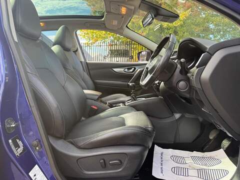 Nissan Qashqai 1.5 dCi Tekna SUV 5dr Diesel Manual Euro 6 (s/s) (110 ps) - U285