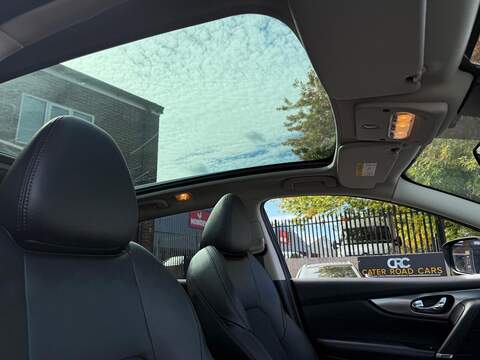 Nissan Qashqai 1.5 dCi Tekna SUV 5dr Diesel Manual Euro 6 (s/s) (110 ps) - U285
