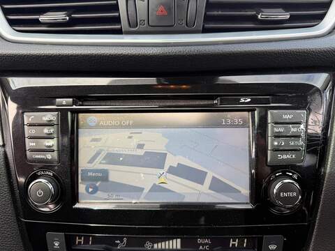 Nissan Qashqai 1.5 dCi Tekna SUV 5dr Diesel Manual Euro 6 (s/s) (110 ps) - U285