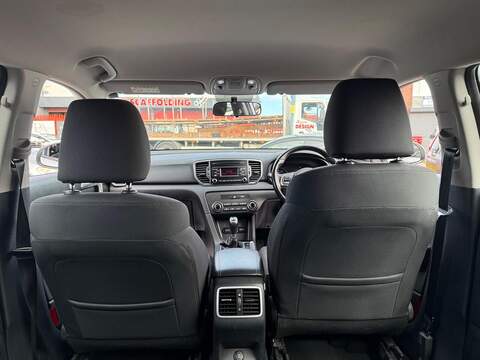 Kia Sportage Sportage 1 SUV 1 Manual Petrol - U287
