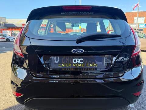 Ford Fiesta 1.5 TDCi Zetec Hatchback 5dr Diesel Manual Euro 6 (75 ps) - U292