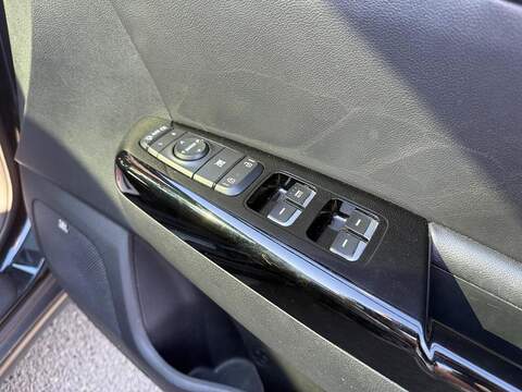 Kia Sportage 1.7 CRDi 4 SUV 5dr Diesel Manual Euro 6 (s/s) (114 bhp) - U294
