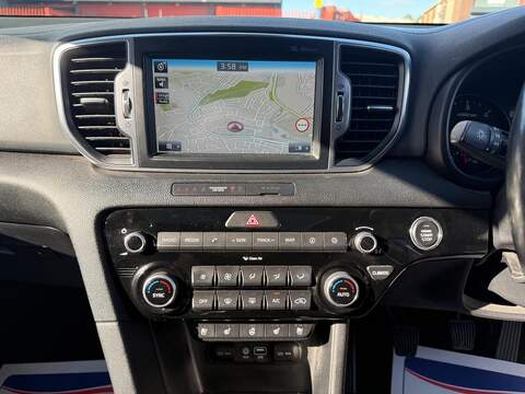 Kia Sportage 1.7 CRDi 4 SUV 5dr Diesel Manual Euro 6 (s/s) (114 bhp) - U294