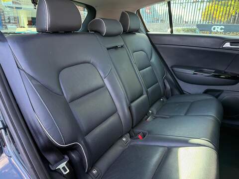 Kia Sportage 1.7 CRDi 4 SUV 5dr Diesel Manual Euro 6 (s/s) (114 bhp) - U294