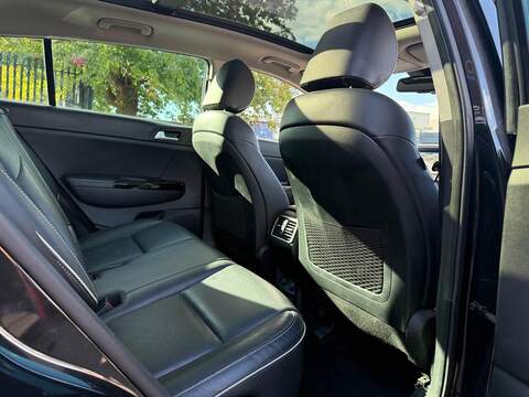 Kia Sportage 1.7 CRDi 4 SUV 5dr Diesel Manual Euro 6 (s/s) (114 bhp) - U294