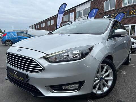 Ford Focus Focus Titanium Hatchback 0 Manual Petrol - U298