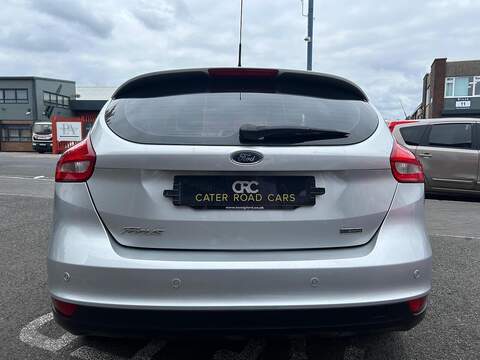 Ford Focus Focus Titanium Hatchback 0 Manual Petrol - U298