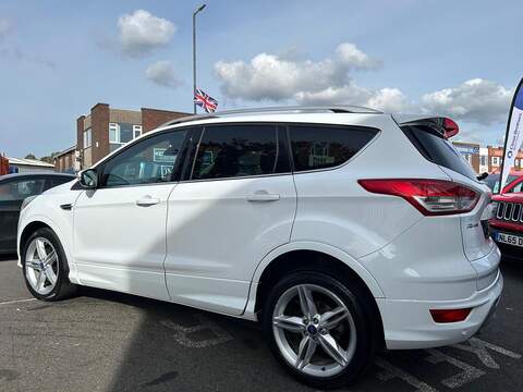 Ford Kuga 2.0 TDCi Titanium X SUV 5dr Diesel Manual AWD Euro 6 (s/s) (180 ps) - U301
