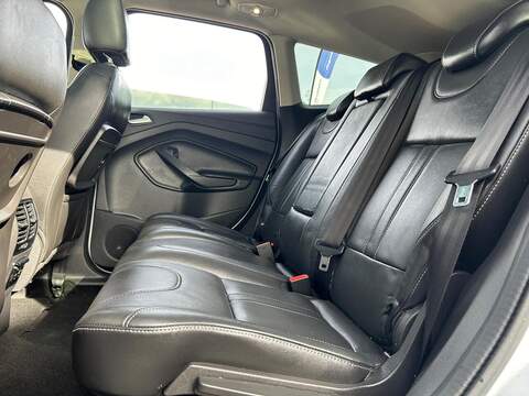 Ford Kuga 2.0 TDCi Titanium X SUV 5dr Diesel Manual AWD Euro 6 (s/s) (180 ps) - U301