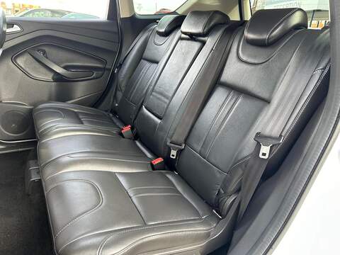 Ford Kuga 2.0 TDCi Titanium X SUV 5dr Diesel Manual AWD Euro 6 (s/s) (180 ps) - U301