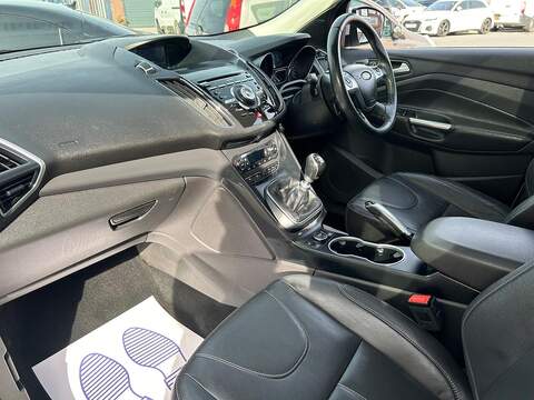 Ford Kuga 2.0 TDCi Titanium X SUV 5dr Diesel Manual AWD Euro 6 (s/s) (180 ps) - U301