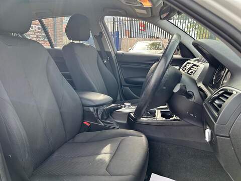 BMW 1 Series 1.5 116d SE Business Hatchback 5dr Diesel Manual Euro 6 (s/s) (116 ps) - U302