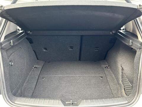 BMW 1 Series 1.5 116d SE Business Hatchback 5dr Diesel Manual Euro 6 (s/s) (116 ps) - U302