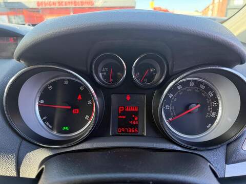 Vauxhall Mokka 1.7 CDTi SE SUV 5dr Diesel Auto 2WD Euro 5 (130 ps) - U303