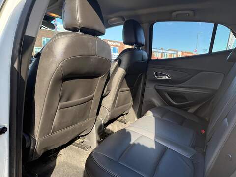 Vauxhall Mokka 1.7 CDTi SE SUV 5dr Diesel Auto 2WD Euro 5 (130 ps) - U303