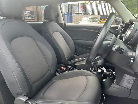 MINI Hatch 1.5 Cooper D Hatchback 3dr Diesel Manual Euro 6 (s/s) (116 ps) - U305