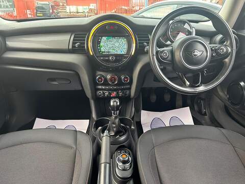 MINI Hatch 1.5 Cooper D Hatchback 3dr Diesel Manual Euro 6 (s/s) (116 ps) - U305