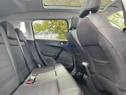 Peugeot 2008 1.2 PureTech GPF GT Line SUV 5dr Petrol Manual Euro 6 (s/s) (130 ps) - U309