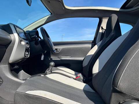 Peugeot 108 108 1.0 Active Top! Euro 6 3dr - U31