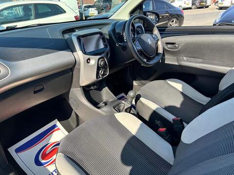 Peugeot 108 108 1.0 Active Top! Euro 6 3dr - U31