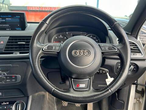 Audi Q3 2.0 TDI S line SUV 5dr Diesel Manual quattro Euro 6 (s/s) (184 ps) - U311