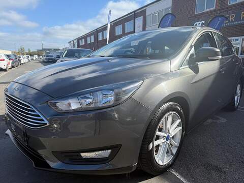 Ford Focus 1.0T EcoBoost Zetec Hatchback 5dr Petrol Manual Euro 6 (s/s) (125 ps) - U312