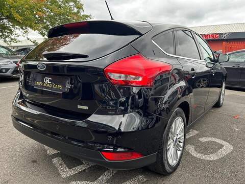 Ford Focus 1.0T EcoBoost Zetec Edition Hatchback 5dr Petrol Manual Euro 6 (s/s) (125 ps) - U313