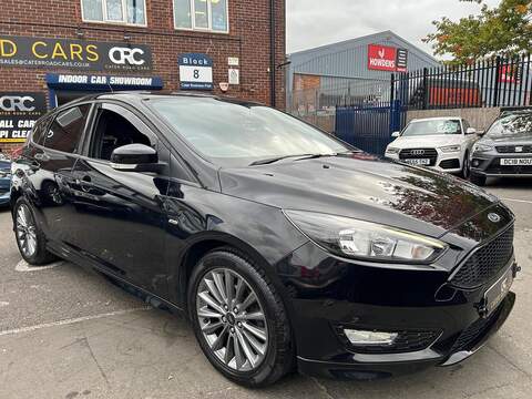 Ford Focus 1.5 TDCi ST-Line Hatchback 5dr Diesel Manual Euro 6 (s/s) (120 ps) - U314