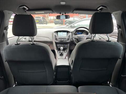 Ford Focus 1.5 TDCi ST-Line Hatchback 5dr Diesel Manual Euro 6 (s/s) (120 ps) - U314