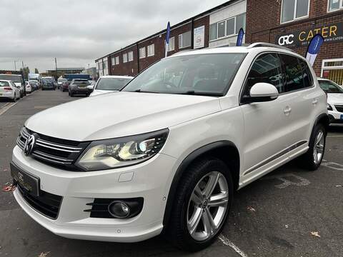 Volkswagen Tiguan 2.0 TDI BlueMotion Tech R-Line SUV 5dr Diesel Manual 4WD Euro 5 (s/s) (140 ps) - U316