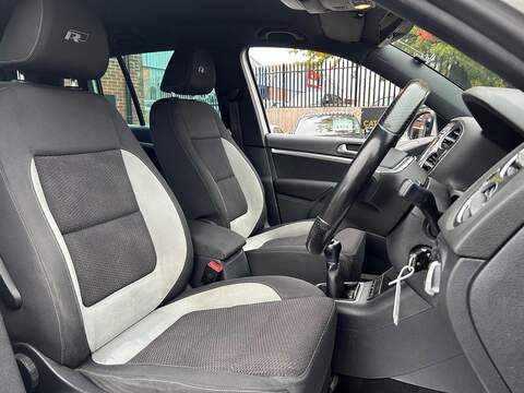 Volkswagen Tiguan 2.0 TDI BlueMotion Tech R-Line SUV 5dr Diesel Manual 4WD Euro 5 (s/s) (140 ps) - U316