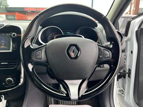 Renault Clio 1.2 16V Dynamique Nav Hatchback 5dr Petrol Manual Euro 6 (75 ps) - U317