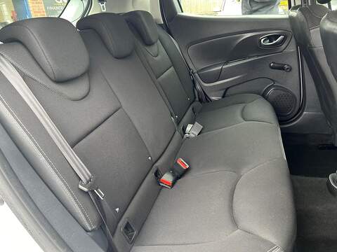 Renault Clio 1.2 16V Dynamique Nav Hatchback 5dr Petrol Manual Euro 6 (75 ps) - U317