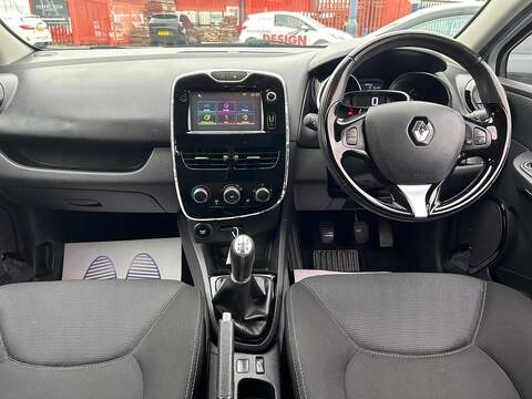 Renault Clio 1.2 16V Dynamique Nav Hatchback 5dr Petrol Manual Euro 6 (75 ps) - U317
