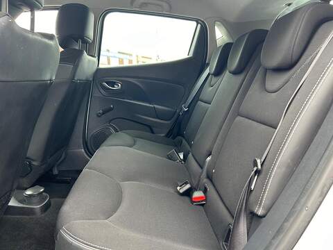 Renault Clio 1.2 16V Dynamique Nav Hatchback 5dr Petrol Manual Euro 6 (75 ps) - U317