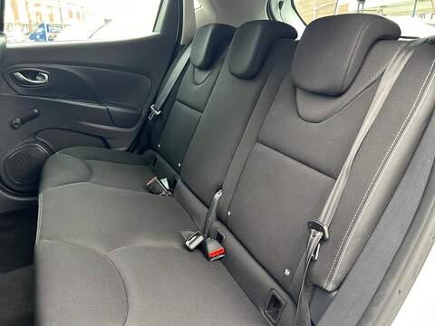 Renault Clio 1.2 16V Dynamique Nav Hatchback 5dr Petrol Manual Euro 6 (75 ps) - U317