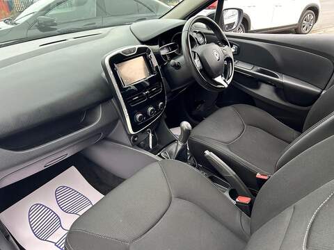 Renault Clio 1.2 16V Dynamique Nav Hatchback 5dr Petrol Manual Euro 6 (75 ps) - U317
