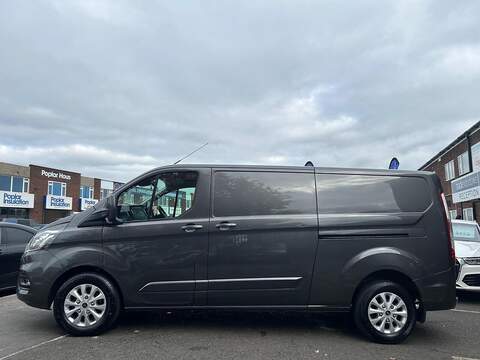 Ford Transit Custom Transit Custom Limited Panel Van 1 Manual Diesel - U319